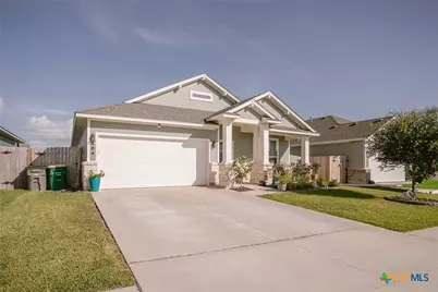 404 Brushy Creek, Victoria, TX 77904 - Photo 7
