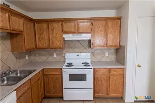2915 Sunflower Trail, Copperas Cove, TX 76522 - Photo 5