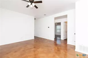 235 N Mary Jo Dr, Harker Heights, TX 76548 - Photo 5