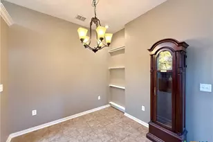132 Carlsbad Dr, Victoria, TX 77904 - Photo 11