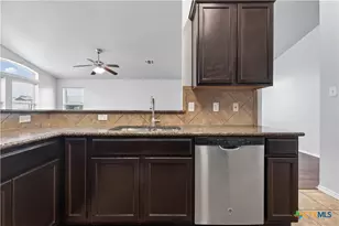 6301 Creek Land Rd, Killeen, TX 76549 - Photo 15