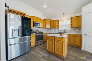 2022 Merlin Dr, Harker Heights, TX 76548 - Photo 11