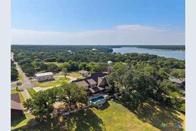14049 Indian Bluff Road, Temple, TX 76502 - Photo 17