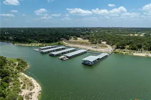 2 Cliffhouse Dr, Belton, TX 76513 - Photo 11