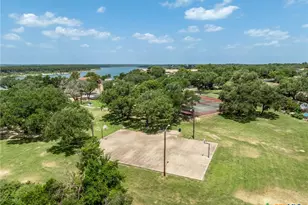 2 Cliffhouse Dr, Belton, TX 76513 - Photo 13