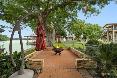 160 Lakeside Drive, Seguin, TX 78155 - Photo 27