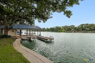 160 Lakeside Dr, Seguin, TX 78155 - Photo 29