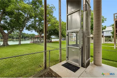 160 Lakeside Drive, Seguin, TX 78155 - Photo 5