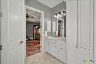 838 Lodge Creek Dr, New Braunfels, TX 78132 - Photo 19