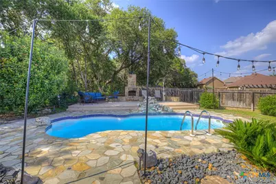 838 Lodge Creek Drive, New Braunfels, TX 78132 - Photo 23