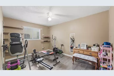 629 Creek Drive, New Braunfels, TX 78130 - Photo 15