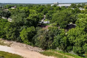629 Creek Dr, New Braunfels, TX 78130 - Photo 23