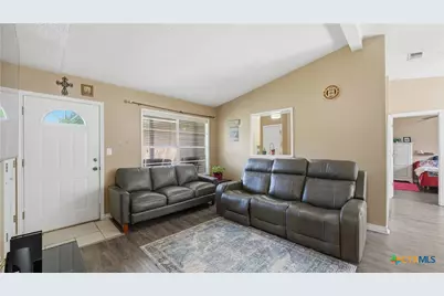 629 Creek Drive, New Braunfels, TX 78130 - Photo 1