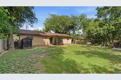 629 Creek Drive, New Braunfels, TX 78130 - Photo 19