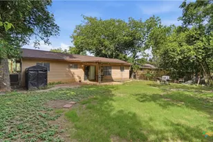 629 Creek Dr, New Braunfels, TX 78130 - Photo 19