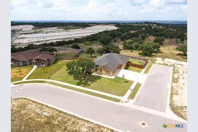 425 Ridge Crest Drive, Copperas Cove, TX 76522 - Photo 3