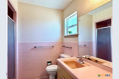 141 Oaklane Drive, Universal City, TX 78148 - Photo 17