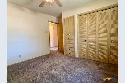 141 Oaklane Drive, Universal City, TX 78148 - Photo 19