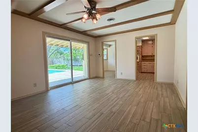 141 Oaklane Drive, Universal City, TX 78148 - Photo 11