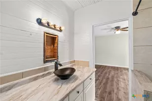 307 Crockett St, Holland, TX 76534 - Photo 27