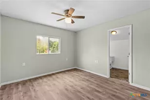 307 Crockett St, Holland, TX 76534 - Photo 19