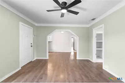 307 Crockett Street, Holland, TX 76534 - Photo 5
