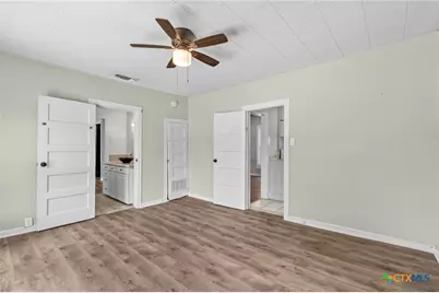 307 Crockett Street, Holland, TX 76534 - Photo 17