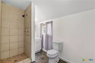 307 Crockett St, Holland, TX 76534 - Photo 21