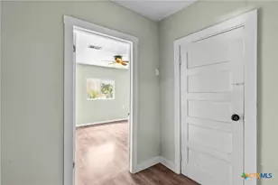 307 Crockett St, Holland, TX 76534 - Photo 35