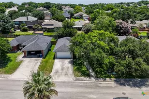 1615 Sunshine Peak, New Braunfels, TX 78130 - Photo 35