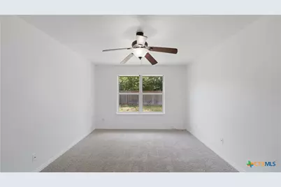 1615 Sunshine Peak, New Braunfels, TX 78130 - Photo 15