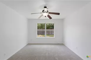 1615 Sunshine Peak, New Braunfels, TX 78130 - Photo 15