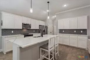 2644 Cowgirl Trl, Belton, TX 76513 - Photo 11