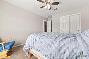 2214 Lakeline Dr, New Braunfels, TX 78130 - Photo 21