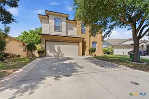 2214 Lakeline Dr, New Braunfels, TX 78130 - Photo 1