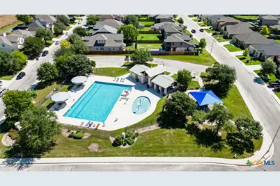 2214 Lakeline Drive, New Braunfels, TX 78130 - Photo 35