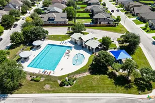 2214 Lakeline Dr, New Braunfels, TX 78130 - Photo 35