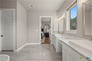 120 Rancho Deluxe, Liberty Hill, TX 78642 - Photo 17
