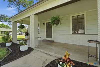 101 Bowie Street, Martindale, TX 78655 - Photo 5