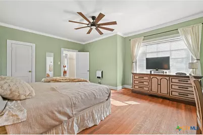 101 Bowie Street, Martindale, TX 78655 - Photo 19