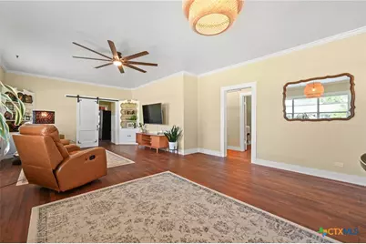 101 Bowie Street, Martindale, TX 78655 - Photo 7
