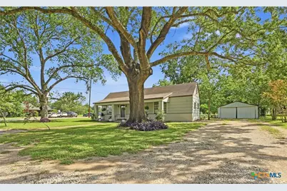 101 Bowie Street, Martindale, TX 78655 - Photo 3