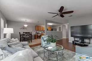 2042 Dragon Trail, New Braunfels, TX 78130 - Photo 15