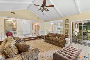 1413 N 11th St, Temple, TX 76501 - Photo 13