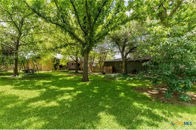 1413 N 11th Street, Temple, TX 76501 - Photo 37