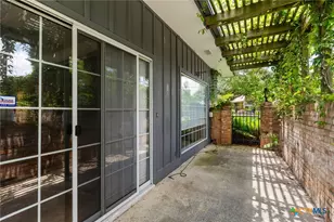 1413 N 11th St, Temple, TX 76501 - Photo 35