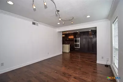304 Cottonwood Drive, Harker Heights, TX 76548 - Photo 7