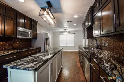 304 Cottonwood Drive, Harker Heights, TX 76548 - Photo 9
