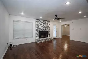 304 Cottonwood Dr, Harker Heights, TX 76548 - Photo 15