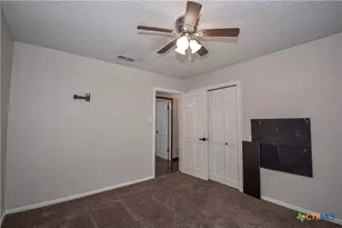 304 Cottonwood Dr, Harker Heights, TX 76548 - Photo 31